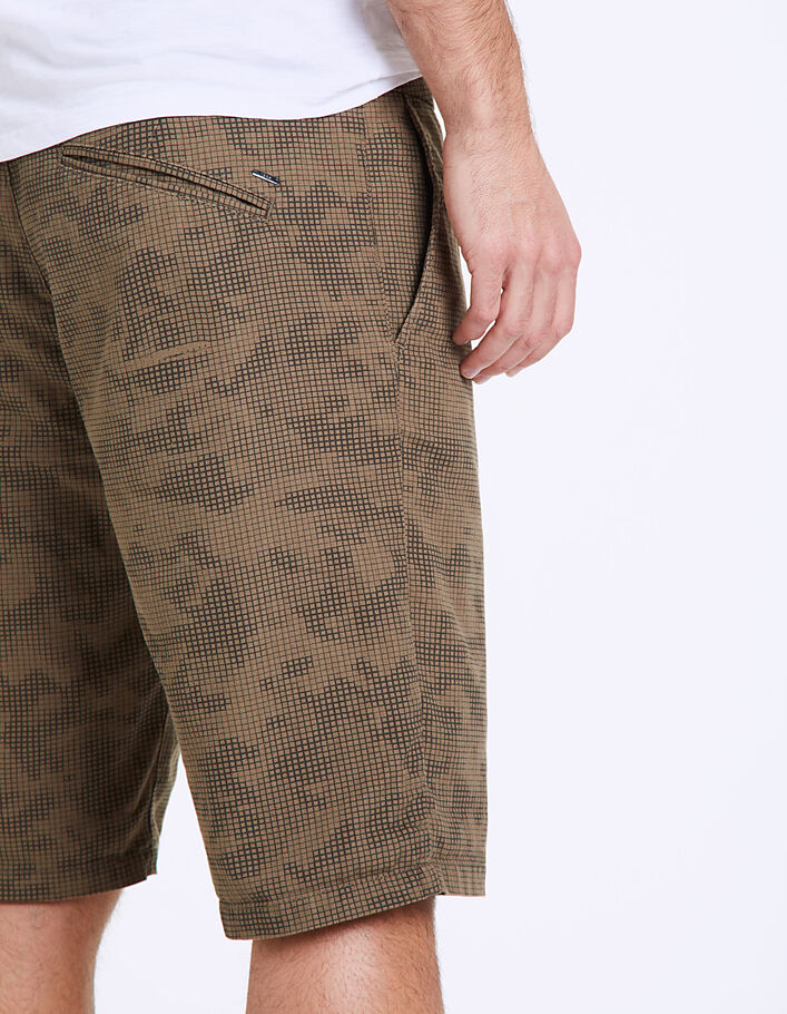 Men’s khaki camouflage print slim chino Bermudas - IKKS