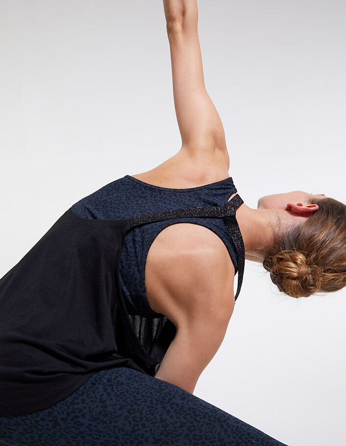 Top yoga LEOTEE YUJ x IKKS tirantes negros mujer-2