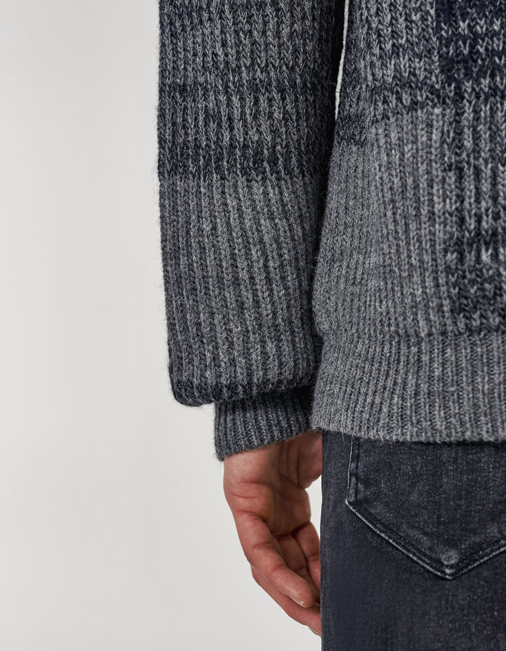 Men&rsquo;s navy checked knit sweater-5
