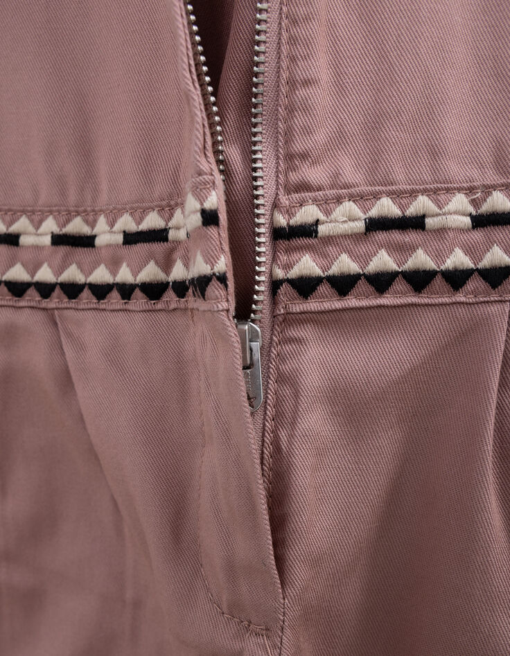 Langer rosa Mädchen-Overall mit Stickerei-7