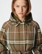Trench long kaki motif carreaux capuche amovible Femme-4 Trench long kaki motif carreaux capuche amovible Femme-4