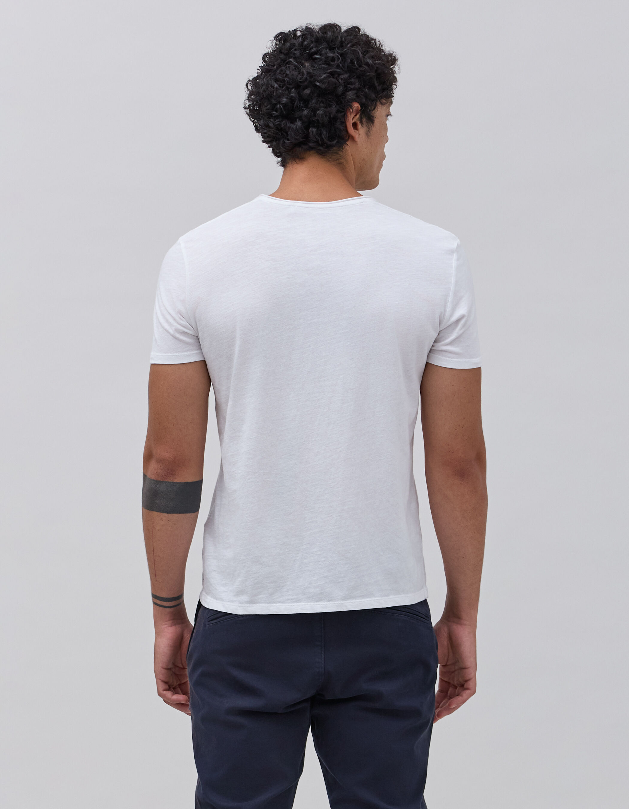 Men s Essential white t shirt