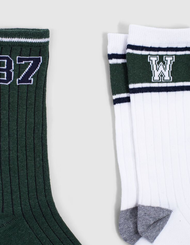 Jungensocken in englisch Grün und Weiß mit Streifen-2