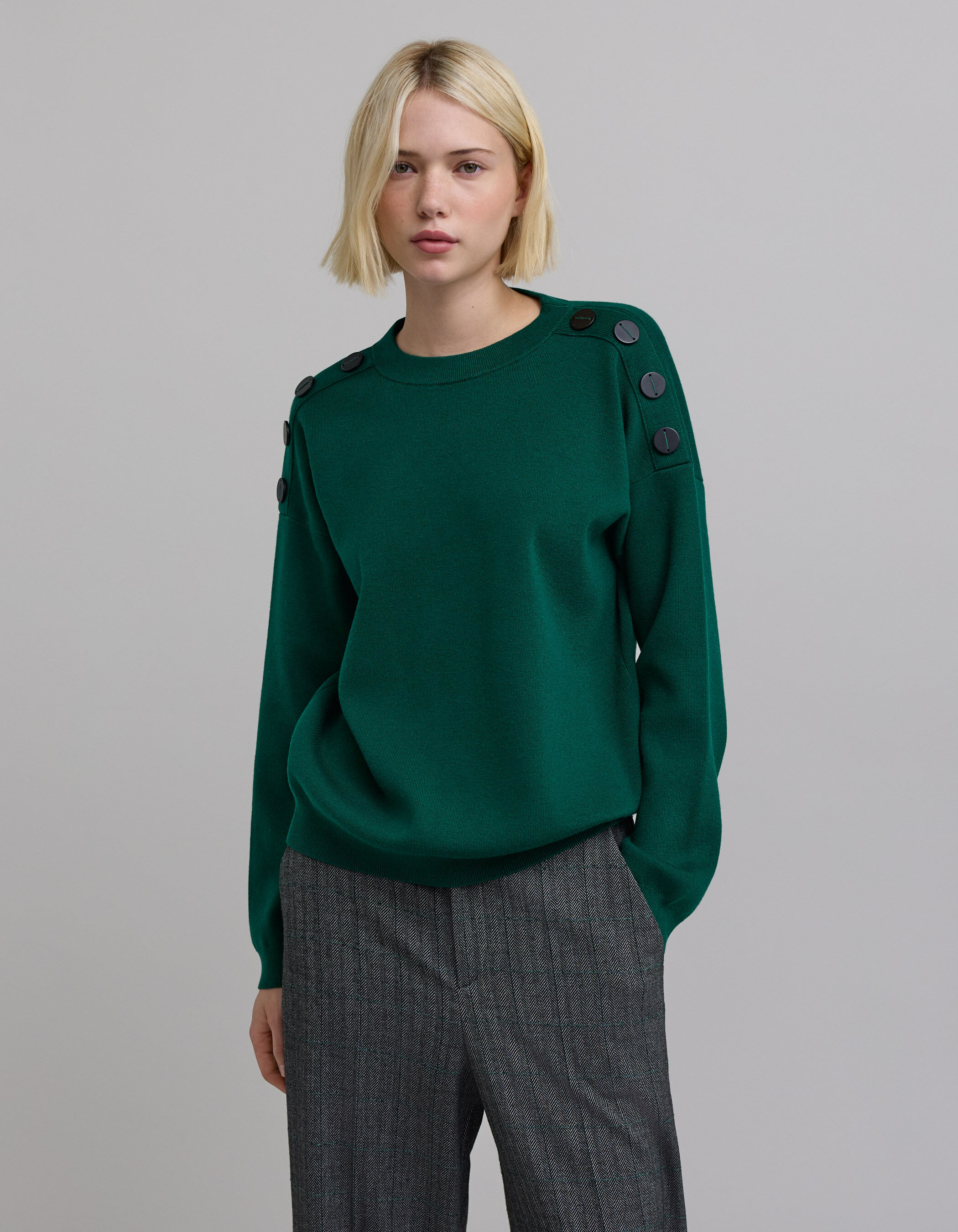 Pull vert tricot decor boutons epaules Femme IKKS