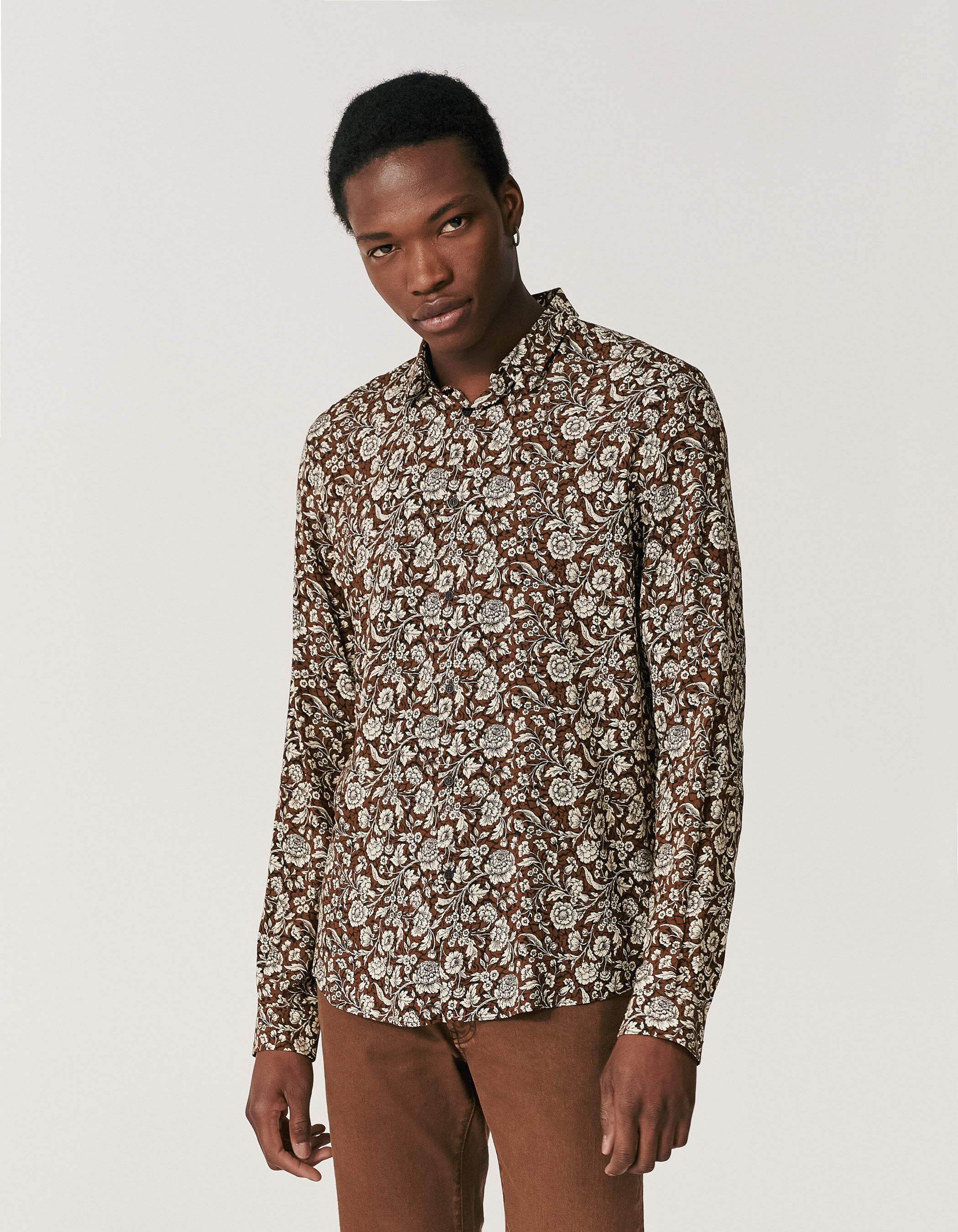 Camisa slim shop fit floral