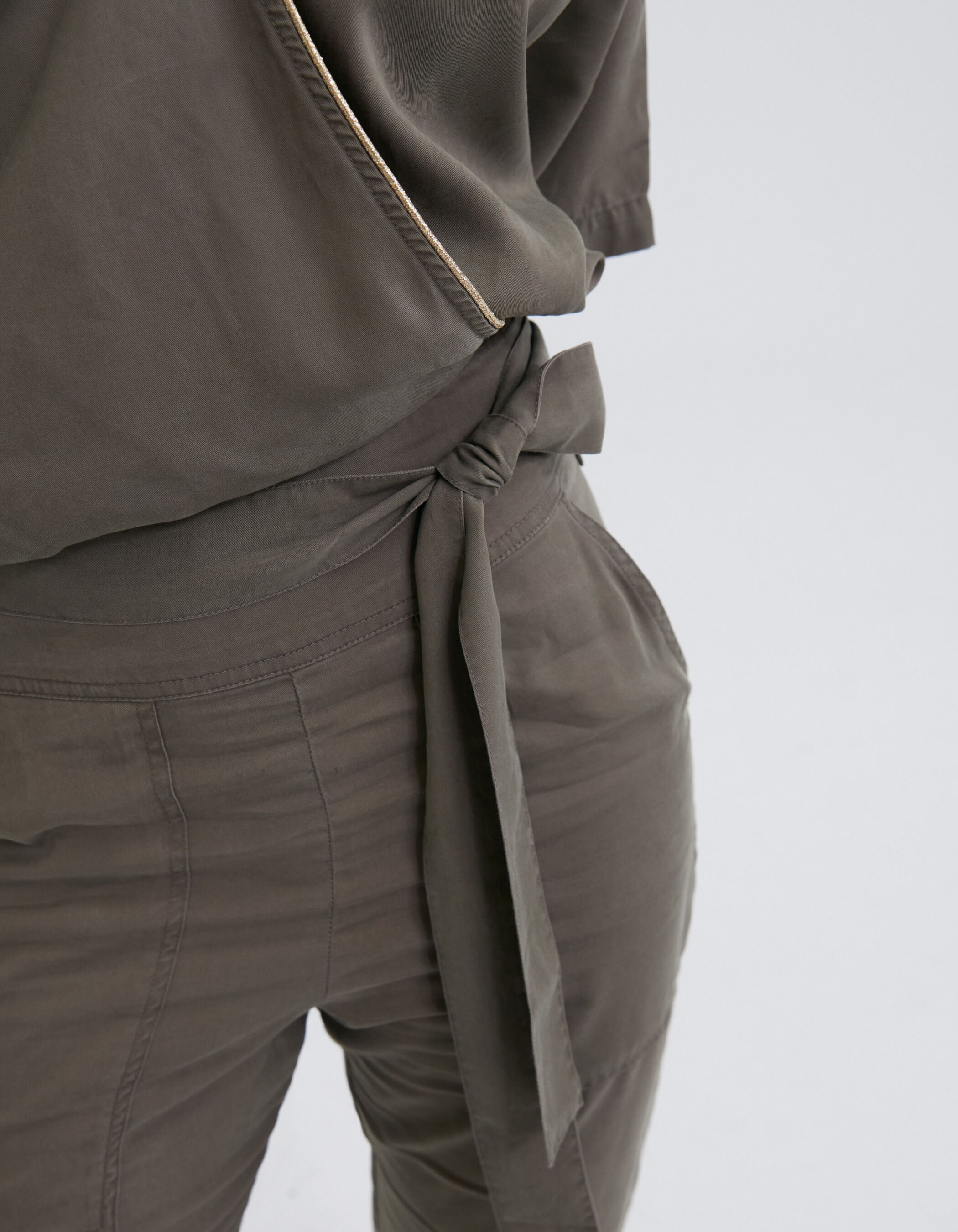 Combinaison militaire kaki femme best sale