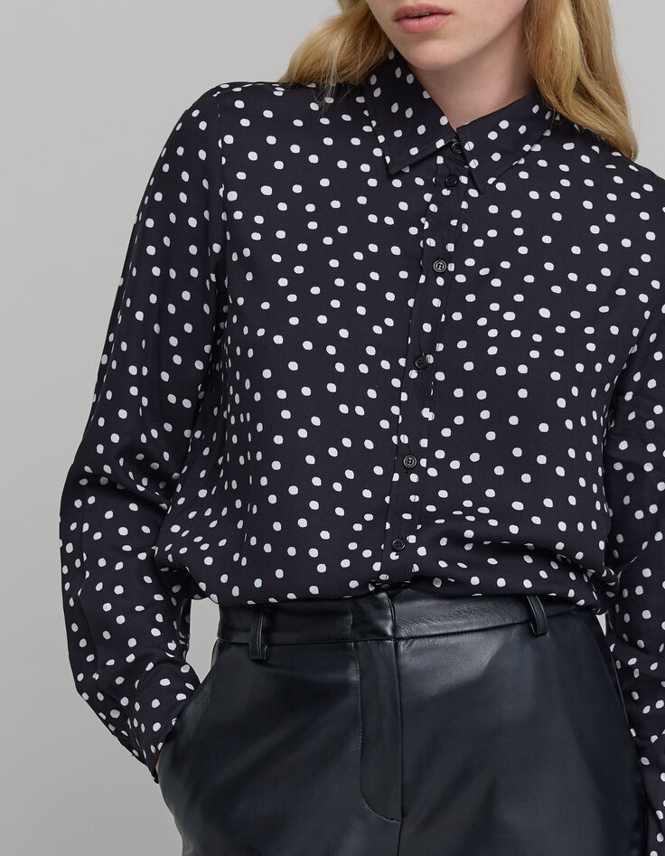 Schwarzes Shirt LENZING&trade; ECOVERO&trade; Damen Tupfenmuster-4