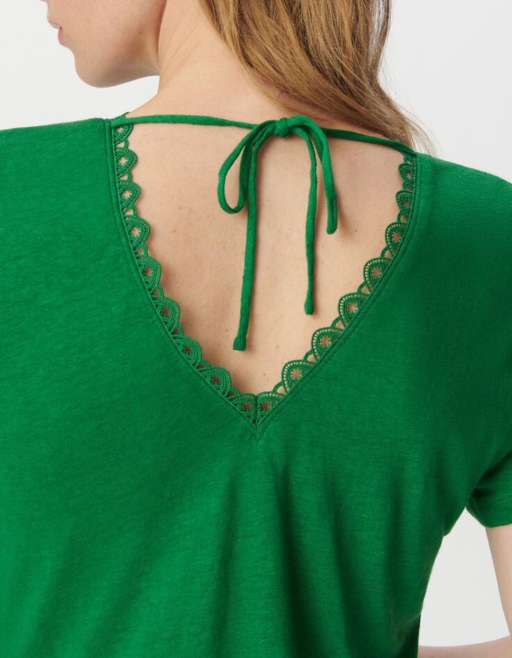 Groen T-shirt V-hals voor en achter-5