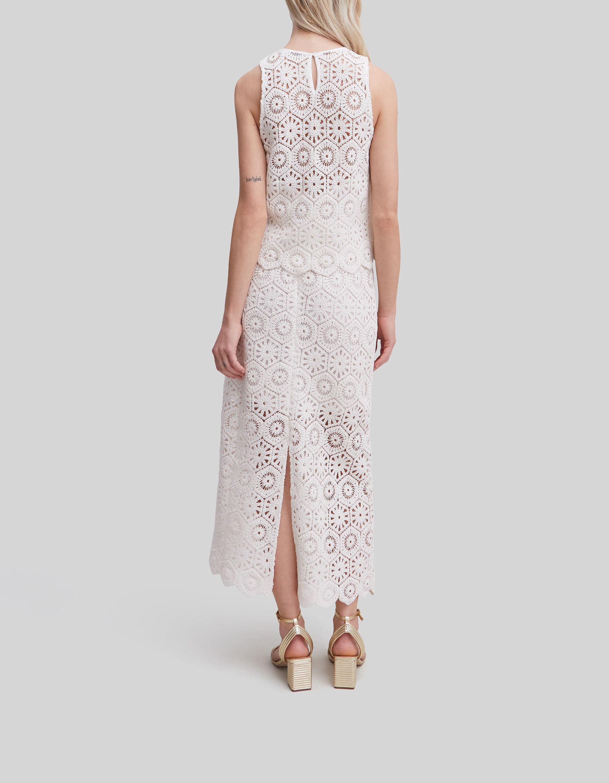 ORGUE オルグ　cut gather tops 白 Crochet Crop Top | GUESS