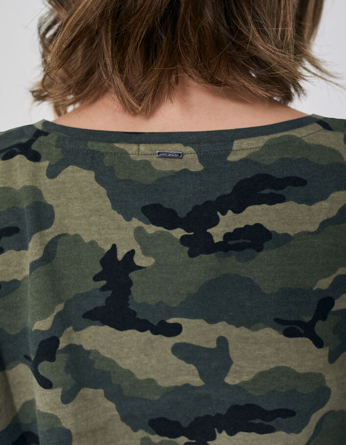 Tee-shirt kaki à motif camouflage avec badge Femme  - IKKS