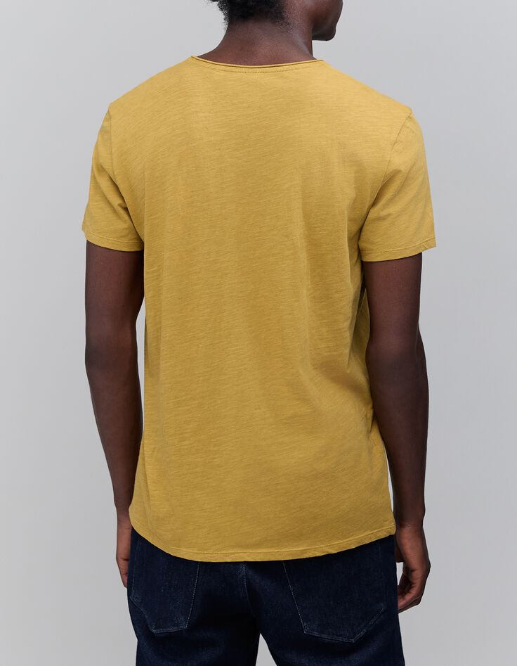 Men’s lichen organic cotton Essential V-neck T-shirt-3 Men’s lichen organic cotton Essential V-neck T-shirt-3