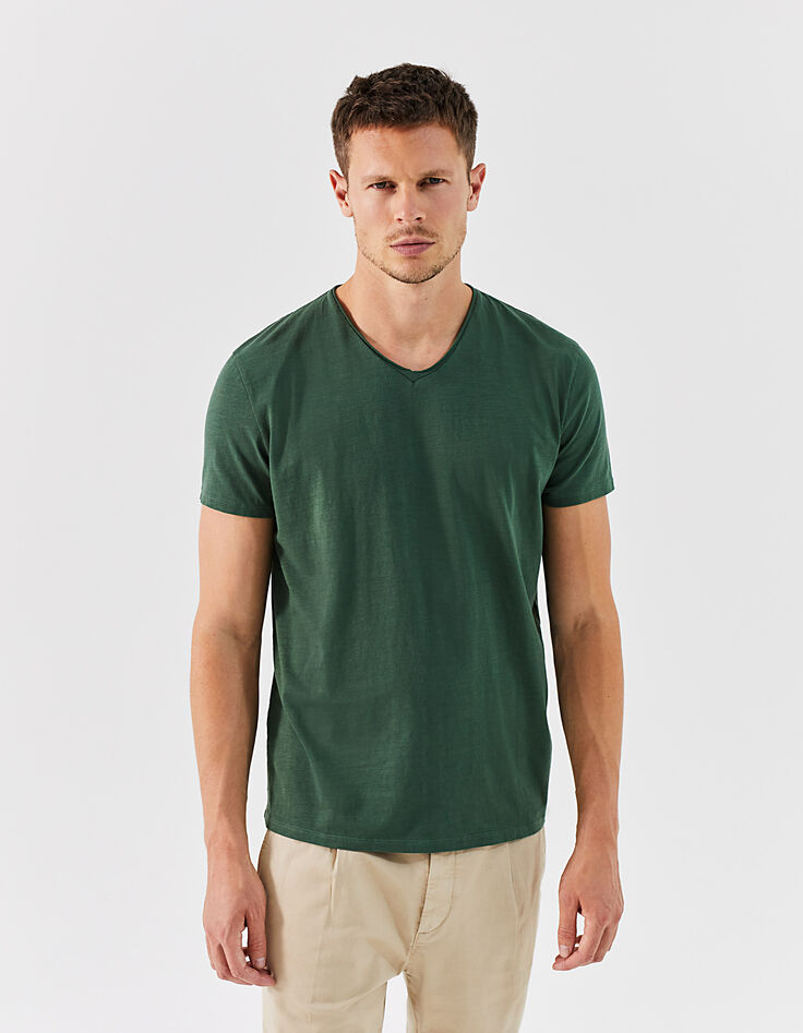 Herren-T-Shirt L'Essentiel mit V-Ausschnitt in Grün-1