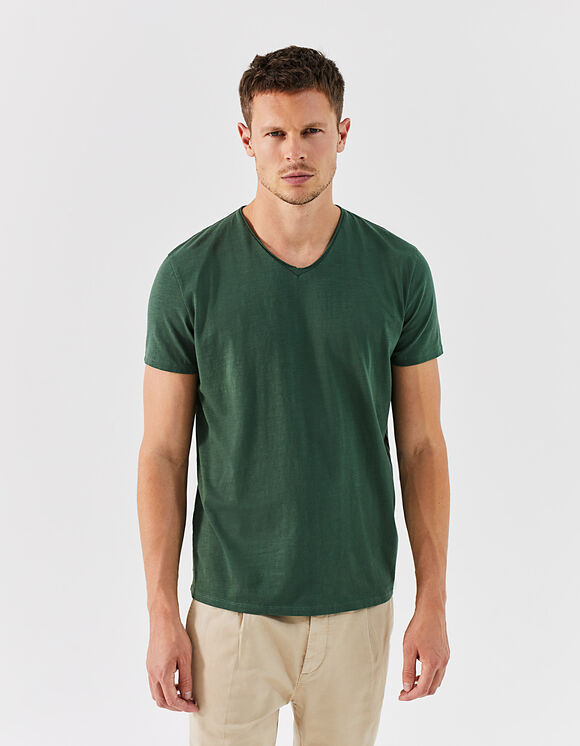 Camiseta L'Essentiel verde cuello pico hombre