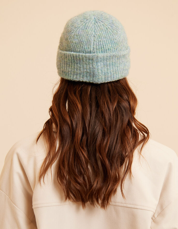 Bonnet vert tricot c&ocirc;tel&eacute; broderie I.Code-4