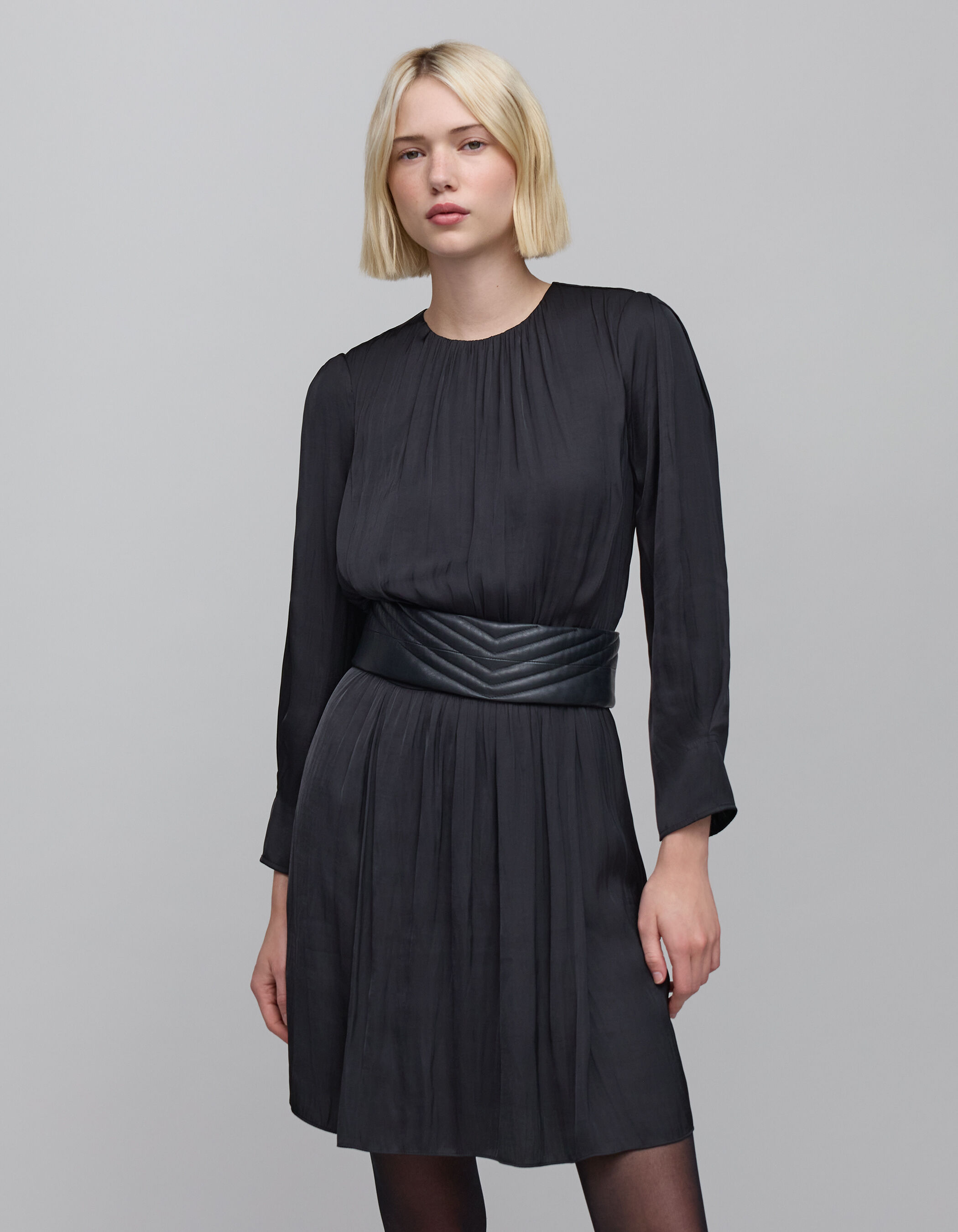 Black leather herringbone quilted dress belt 1440 Woman IKKS