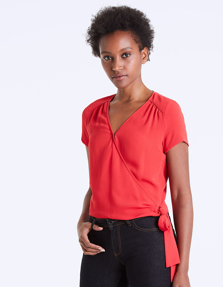 Top en crêpe rouge encolure cache-cœur femme-2