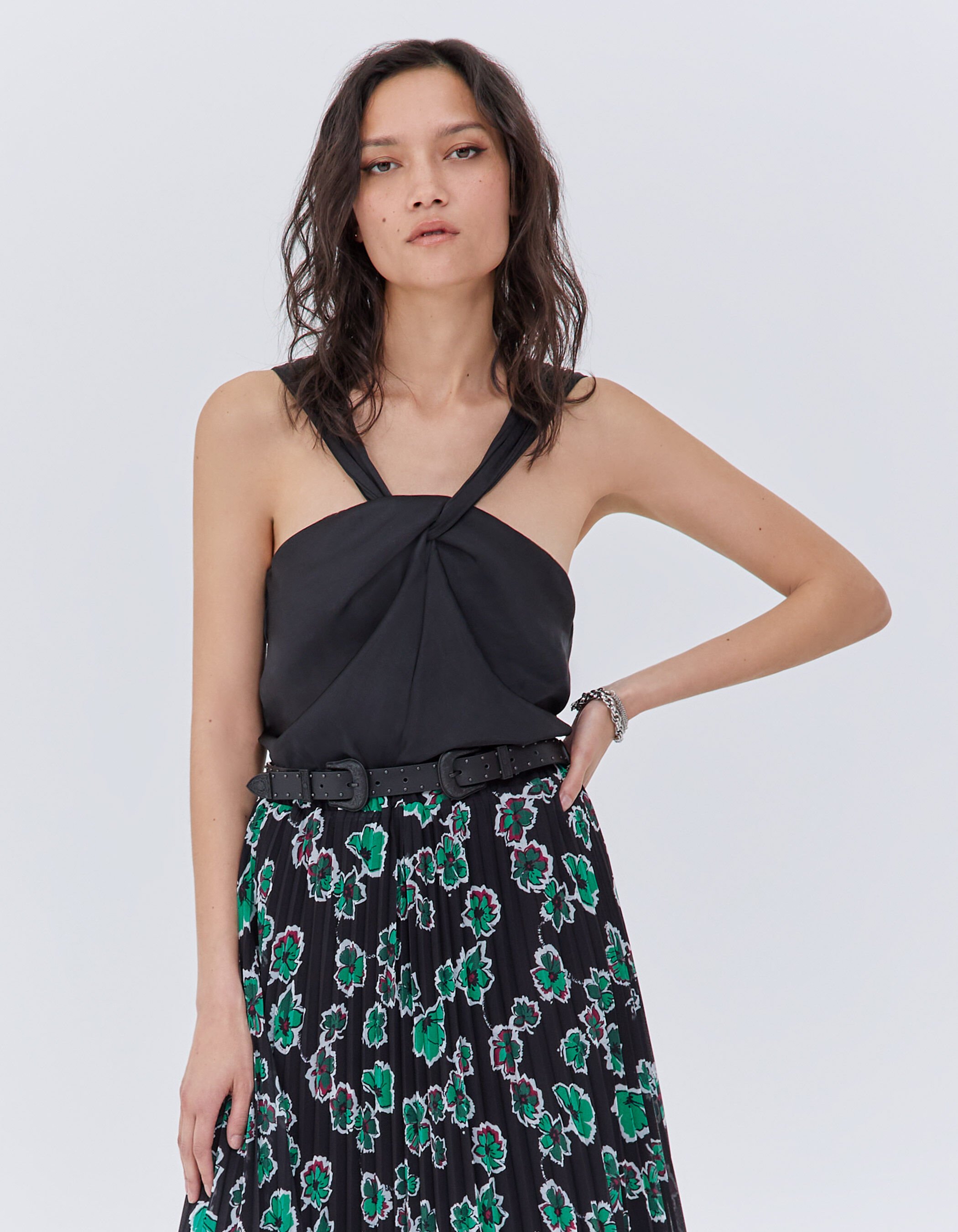 Jupe plissée noire new arrivals ikks
