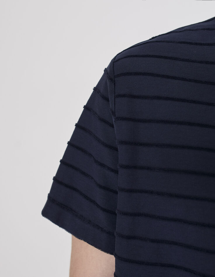 Camiseta azul marino rizo rayas relieve hombre-3