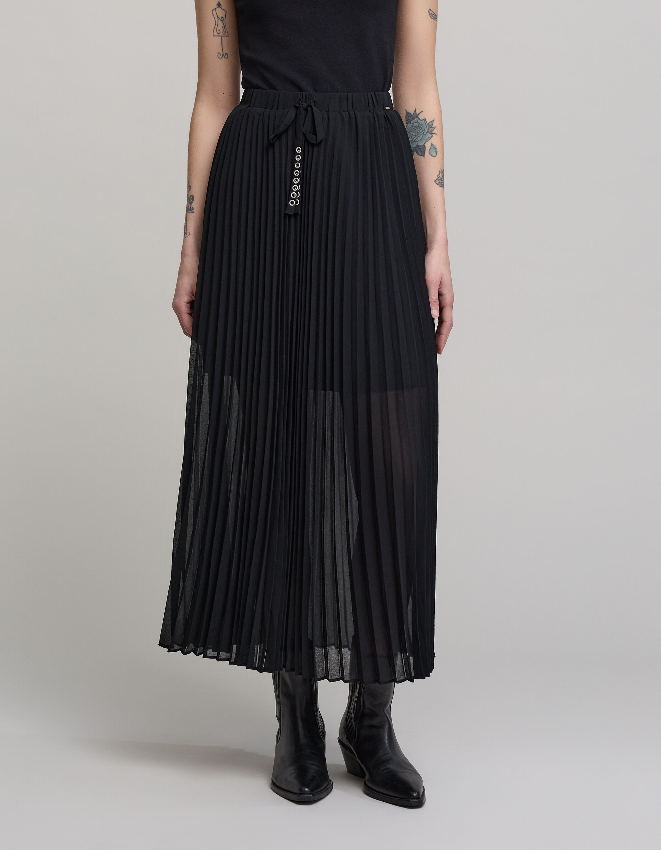 Jupe noire plissee femme IKKS