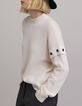Wei&szlig;er Damenstrickpullover mit Nietendekor Armausschnitte-5