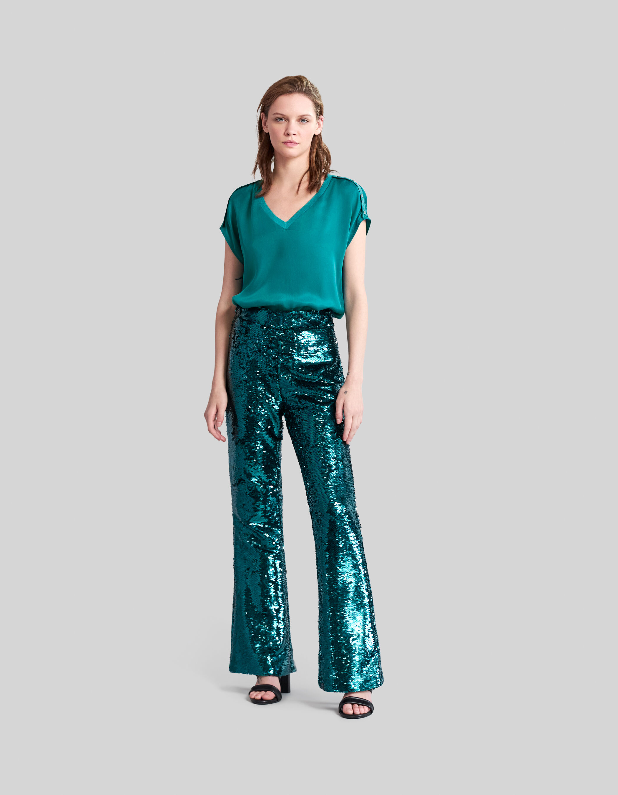 Top emeraude satine details clous aux epaules Femme IKKS