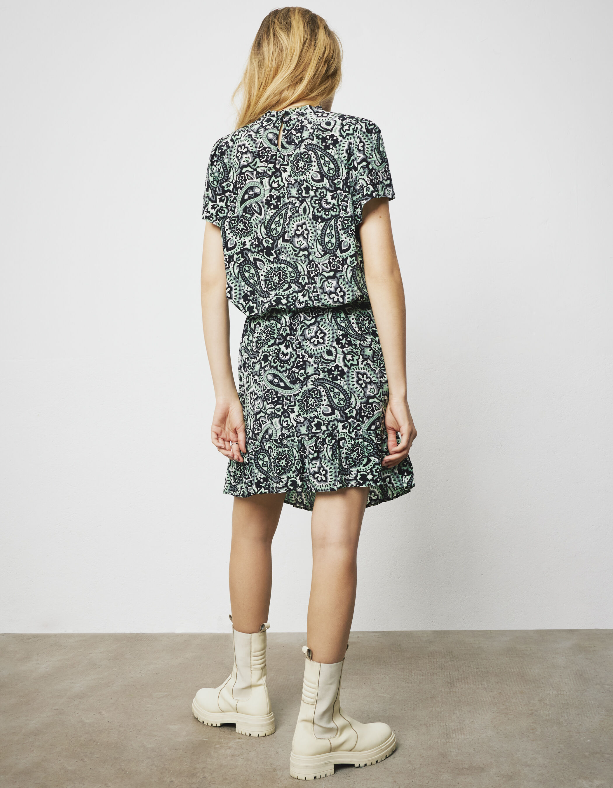 Robe courte ikks femme best sale