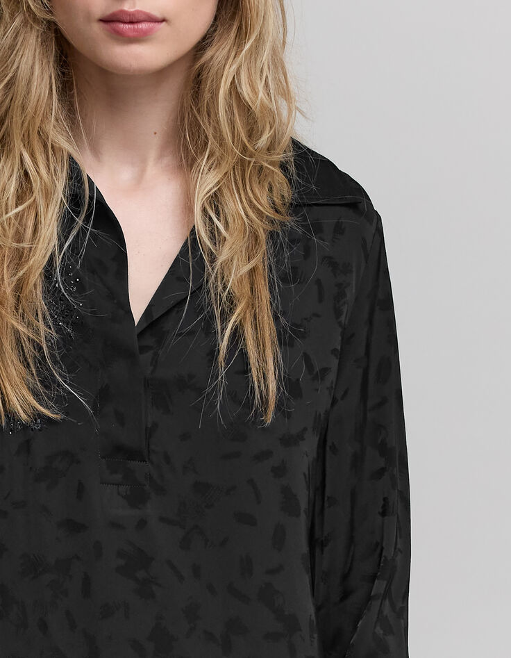 Schwarzes Jacquard-kleid mit kunstvollen Stickereimotiven-5