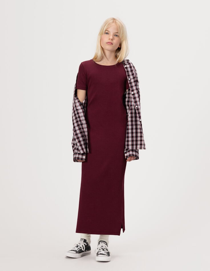 Langes bordeauxrotes Mädchen-T-Shirt-Kleid-1