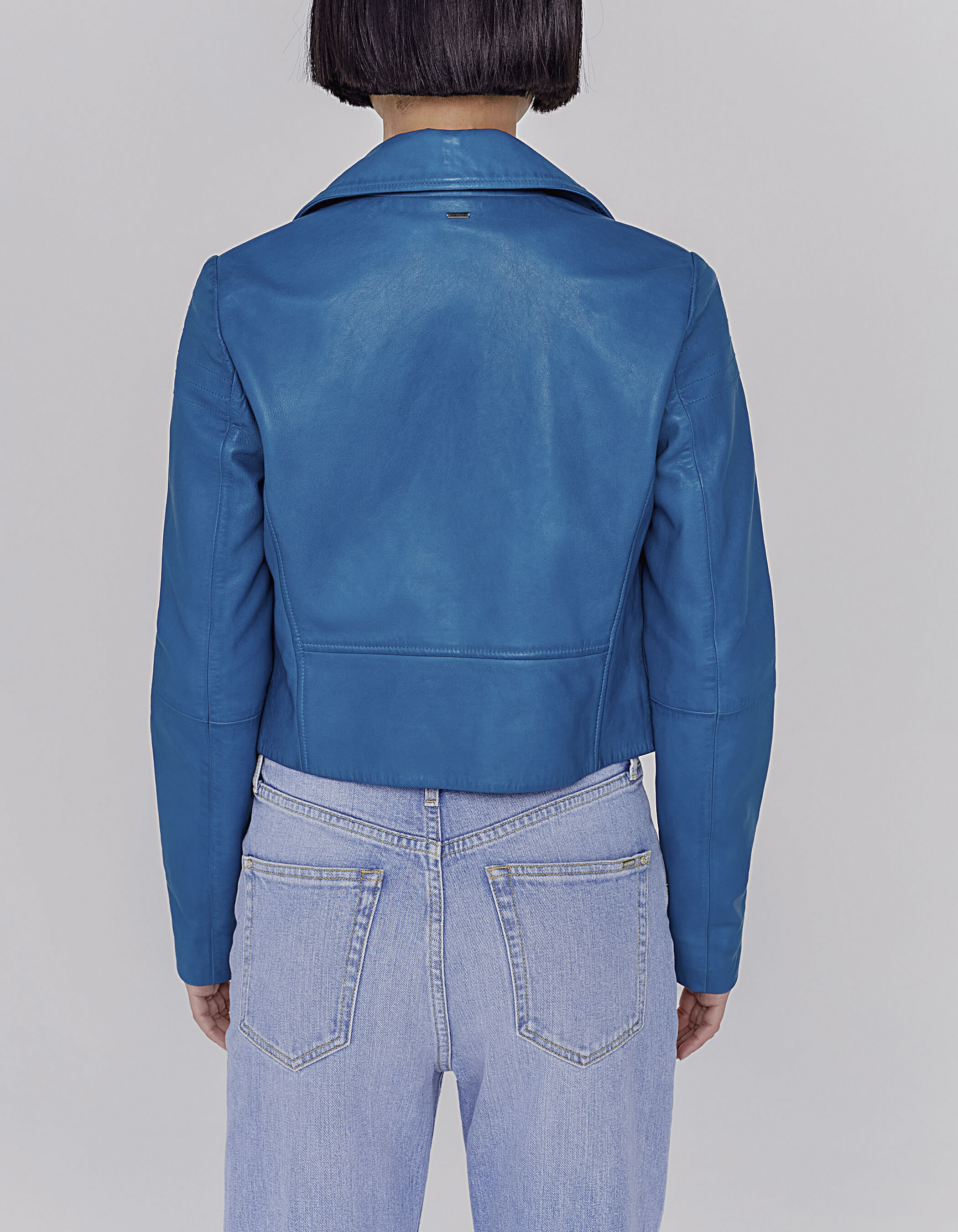 Cazadora top piel azul
