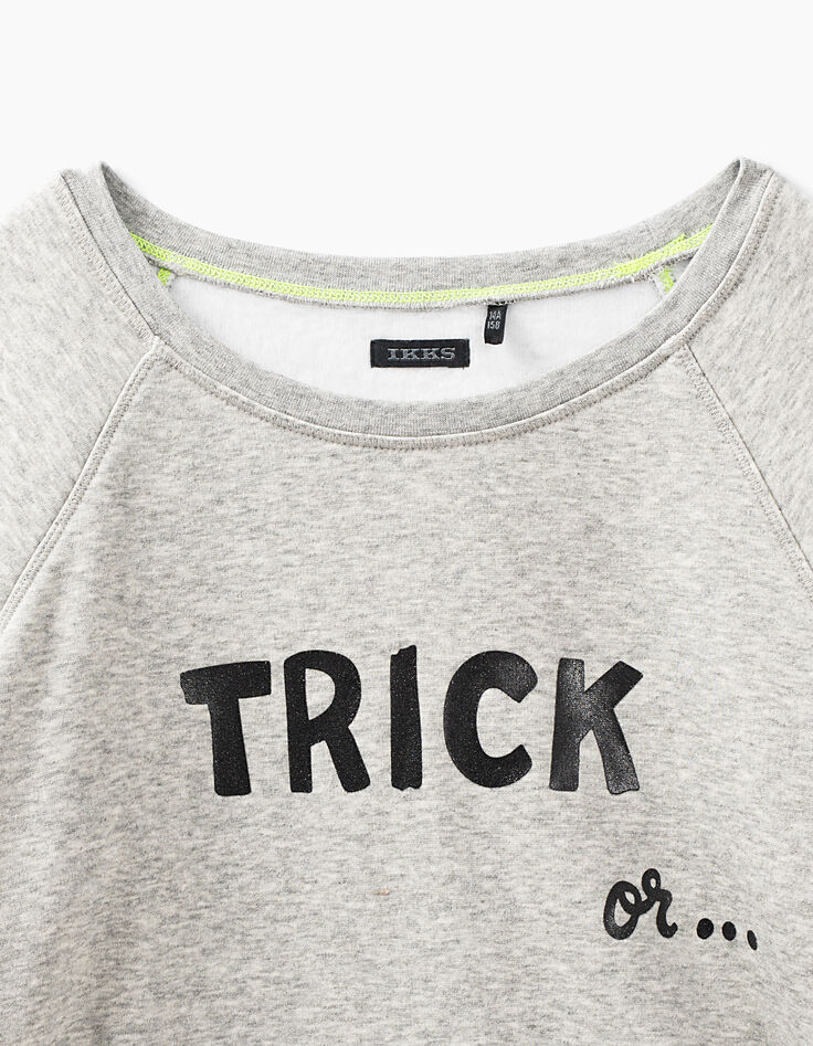 Mittelgrau meliertes M&auml;dchensweatshirt Trick or... Treat -3