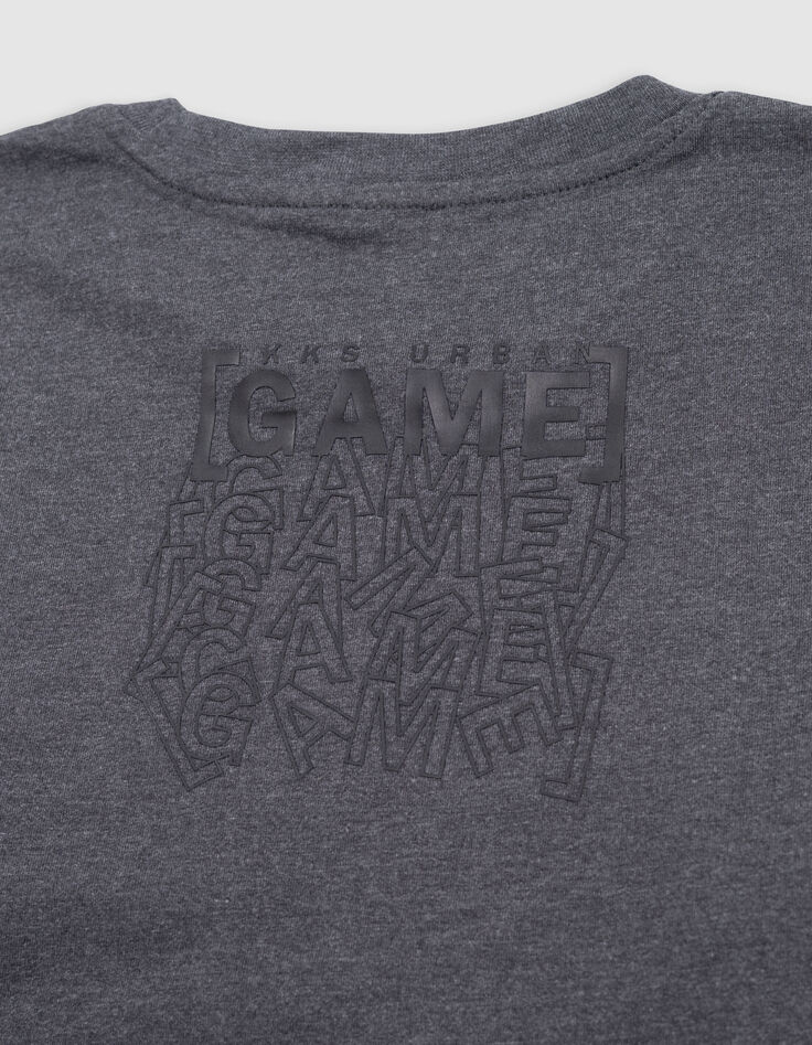 Grey t-shirt with pocket and gum message on boy's back-7