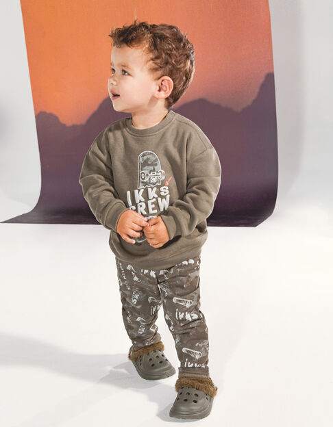 Baby boys’ camouflage joggers and khaki sweatshirt outfit