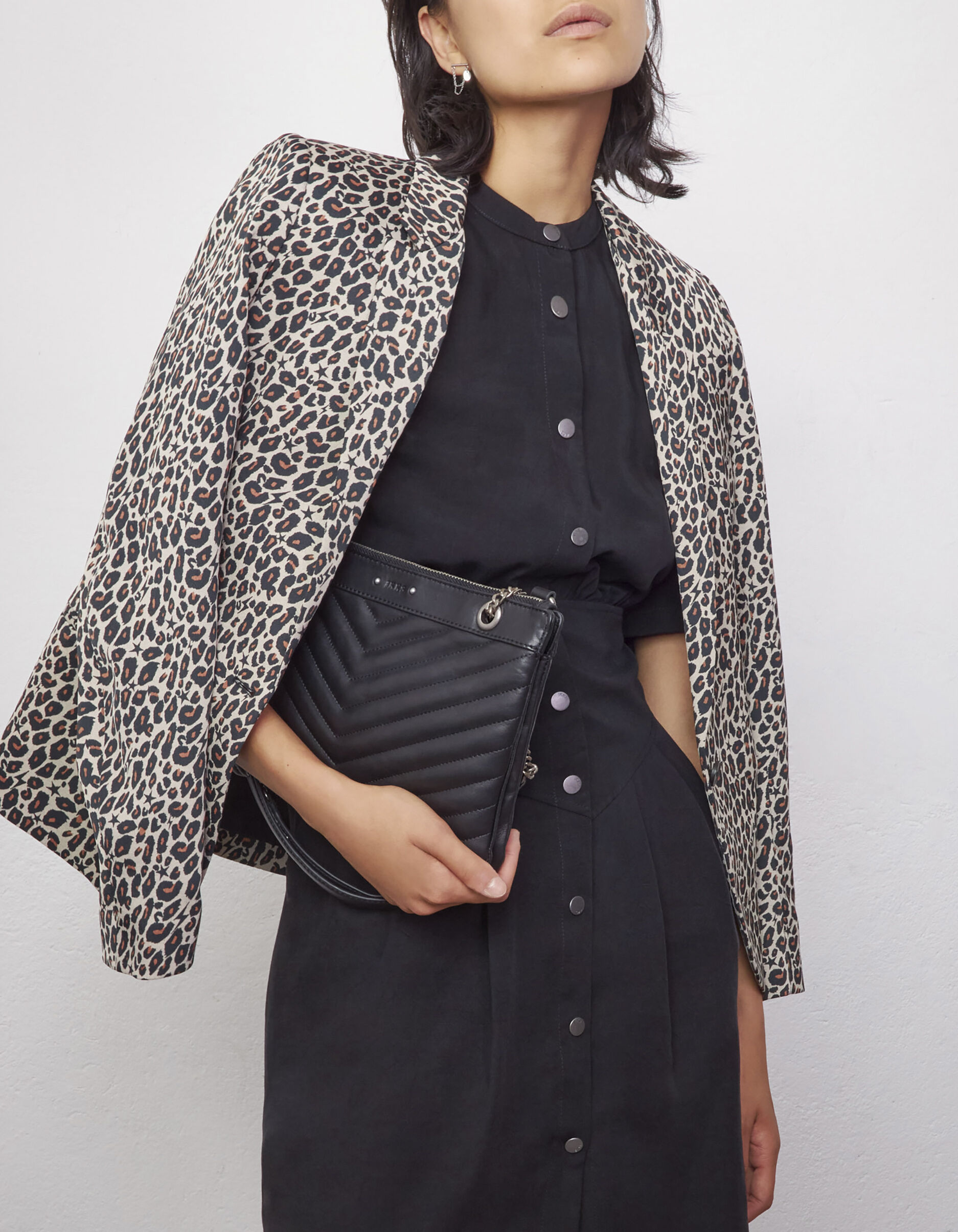 Robe noire en tencel et lin boutonn e devant femme