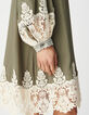 Robe ample kaki rayures bord&eacute;e dentelle Femme-5