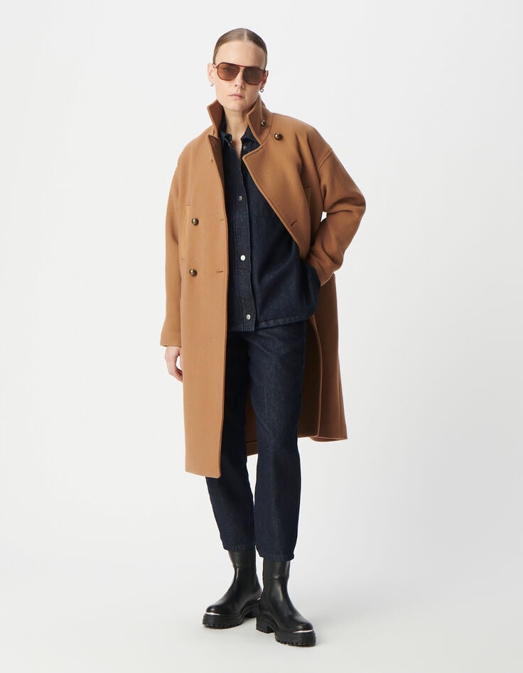 Langer camelfarbener Erbsenmantel für Damen mit abgesteppten Nylondetails-2 Langer camelfarbener Erbsenmantel für Damen mit abgesteppten Nylondetails-2