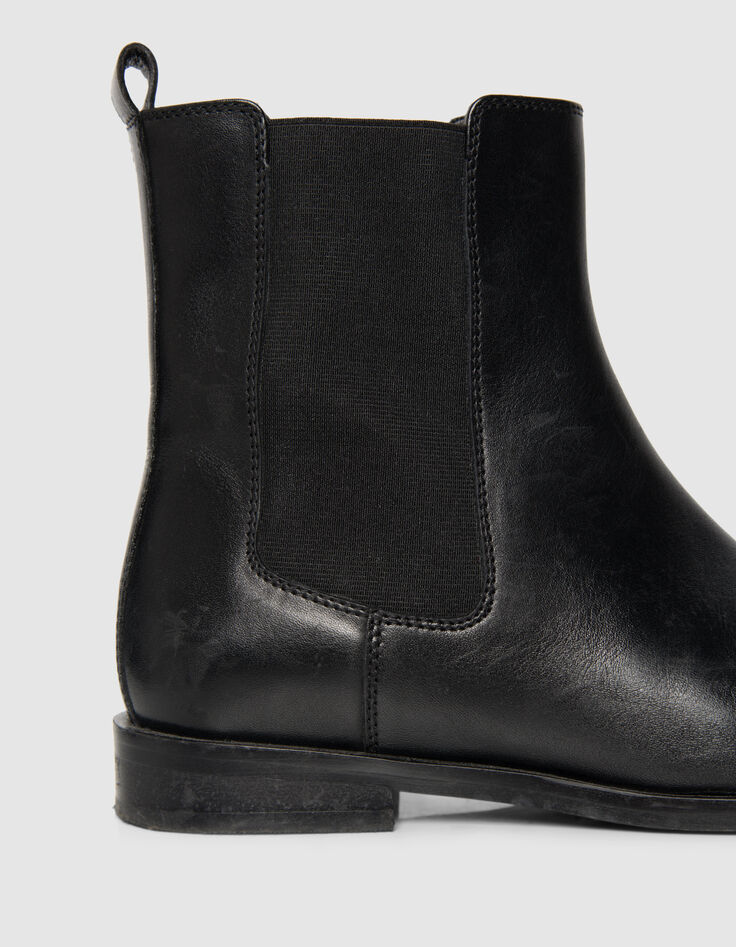 Women’s black leather pointed-toe Chelsea boots-5 Women’s black leather pointed-toe Chelsea boots-5
