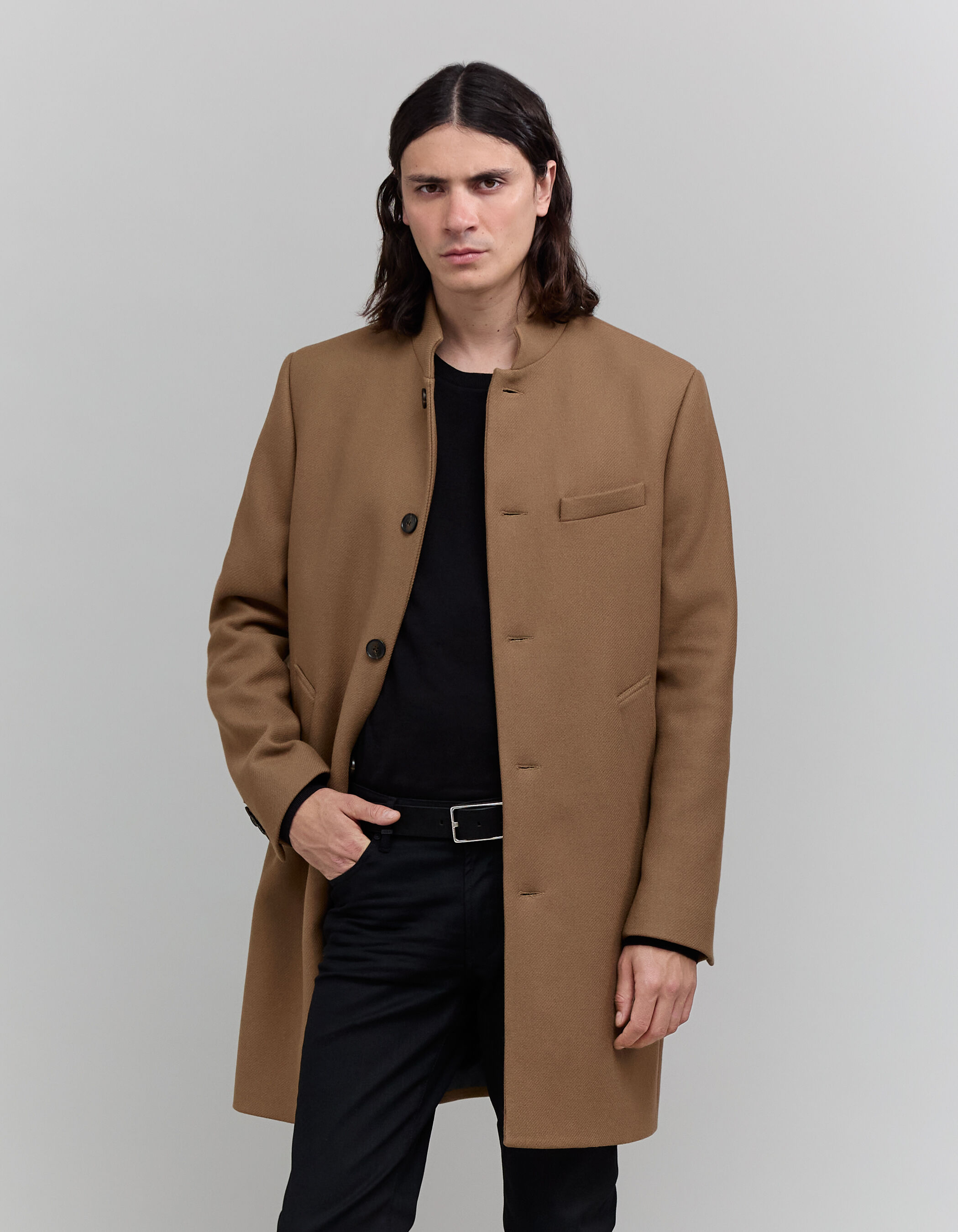 Manteau droit homme sale