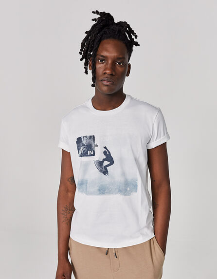 Men’s white organic T-shirt with surfer&guitarist images