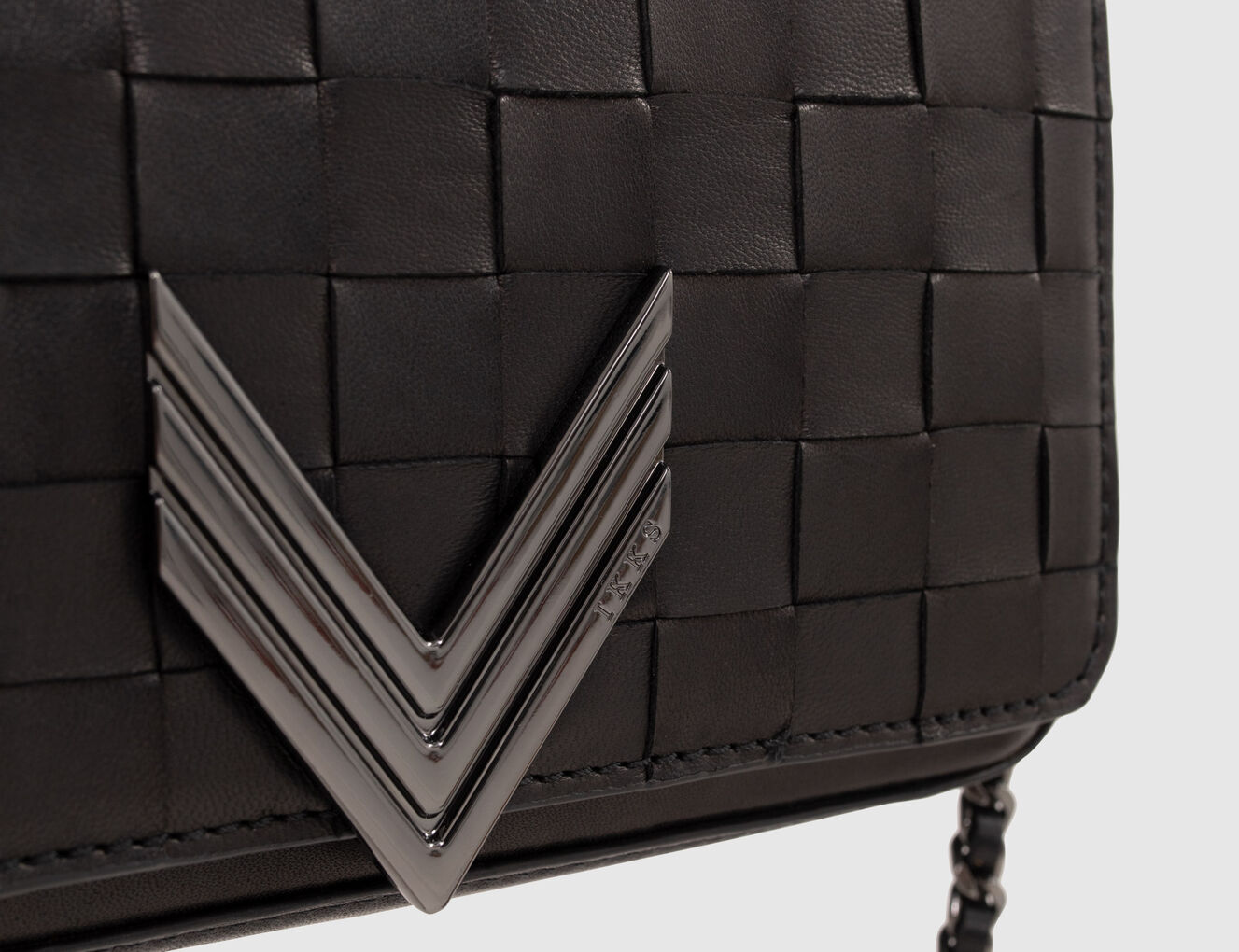 Women’s black checkerboard woven leather TORINO 111 bag - IKKS-2
