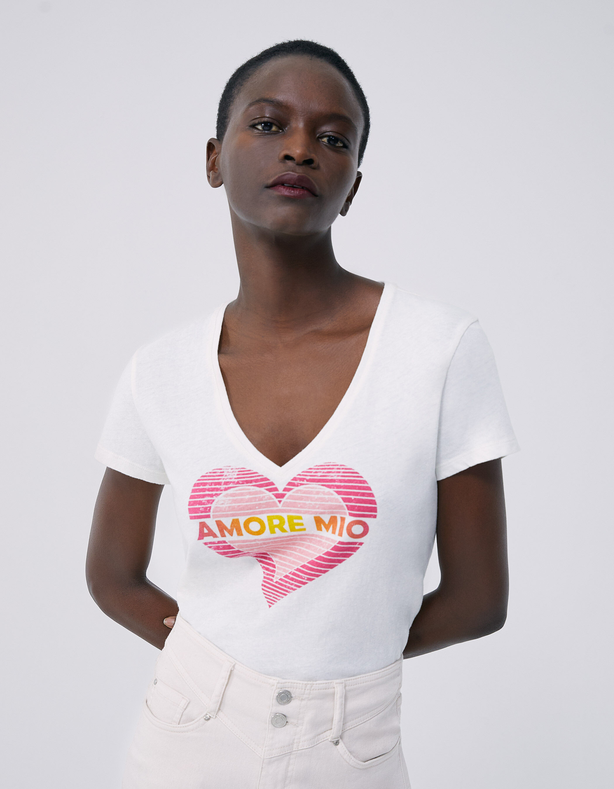 Off white 2025 heart shirt
