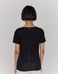 Camiseta negra metal viscosa escudo mujer-3