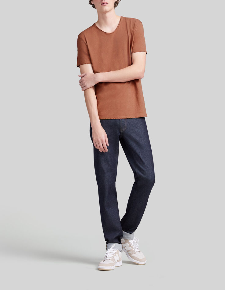 Men’s cognac organic cotton Essential V-neck T-shirt-1 Men’s cognac organic cotton Essential V-neck T-shirt-1