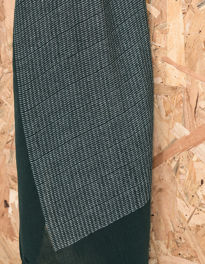 Pinegreen sjaal met zilverkleurige strepen I.Code - I.CODE