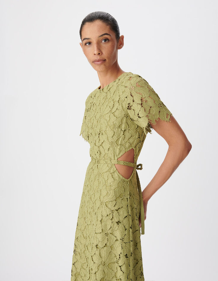 Robe longue verte dentelle d&eacute;coupes c&ocirc;t&eacute;s Femme-4