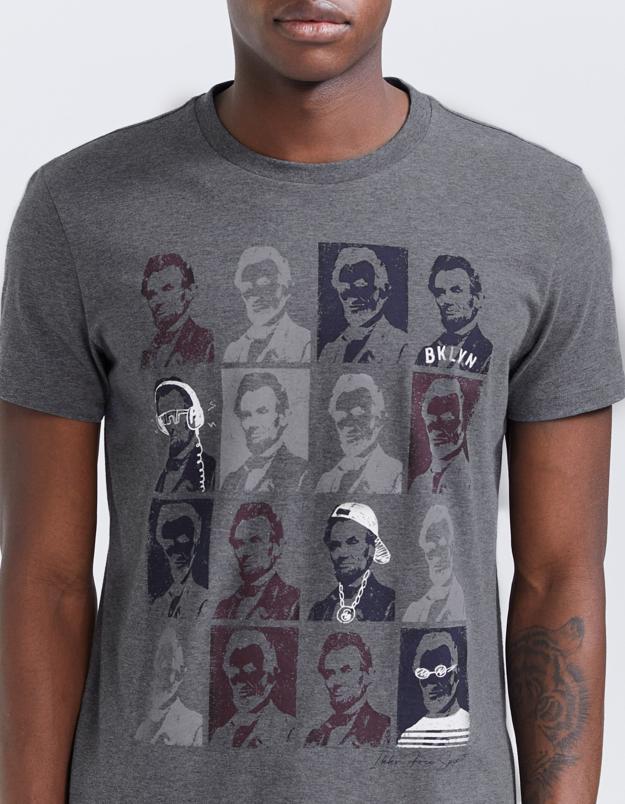 Grijs T shirt met opdruk in popart stijl Heren IKKS