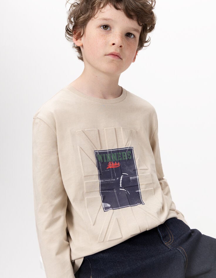 Camiseta manga larga beige bandera relieve niño-2