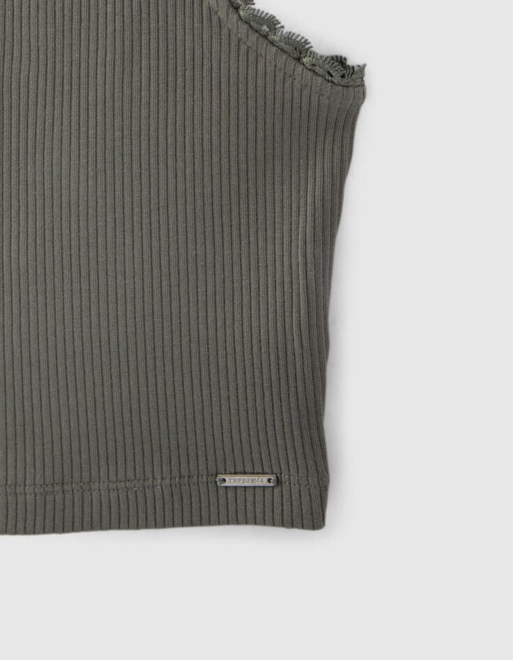 Camiseta tirantes caqui encaje sisas niña-4