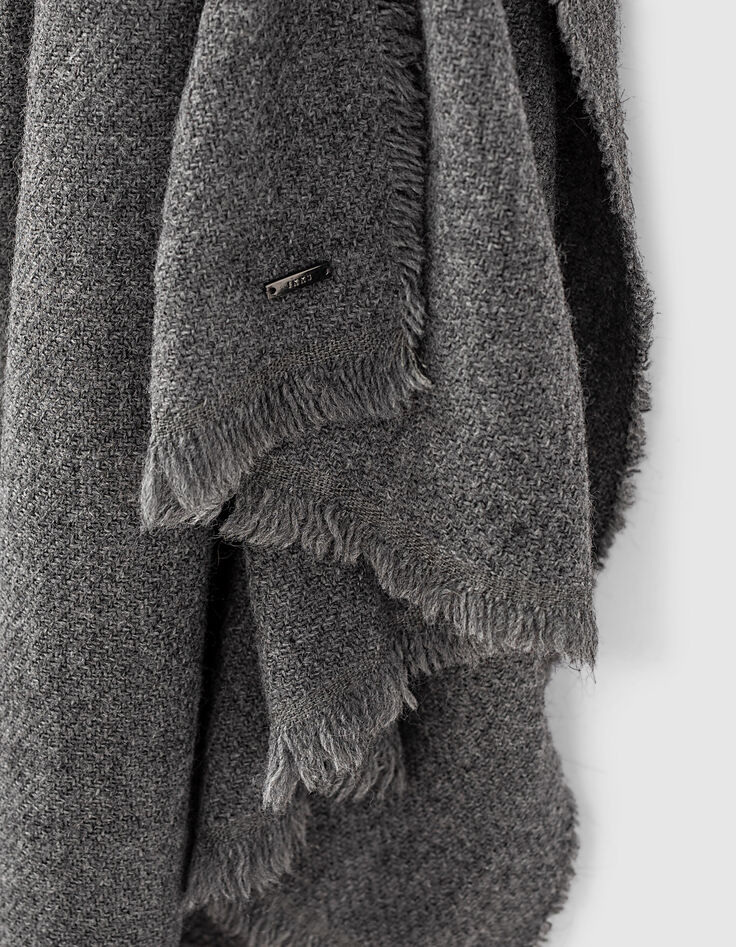 Men’s mouse grey fringed scarf-2