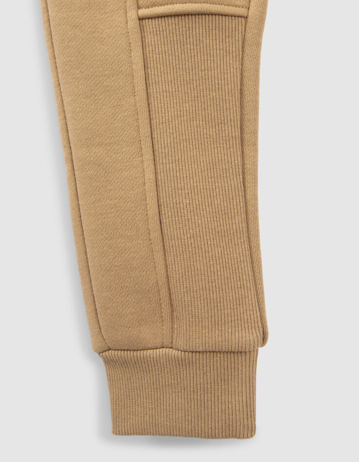 Boys’ camel joggers with textured details-7