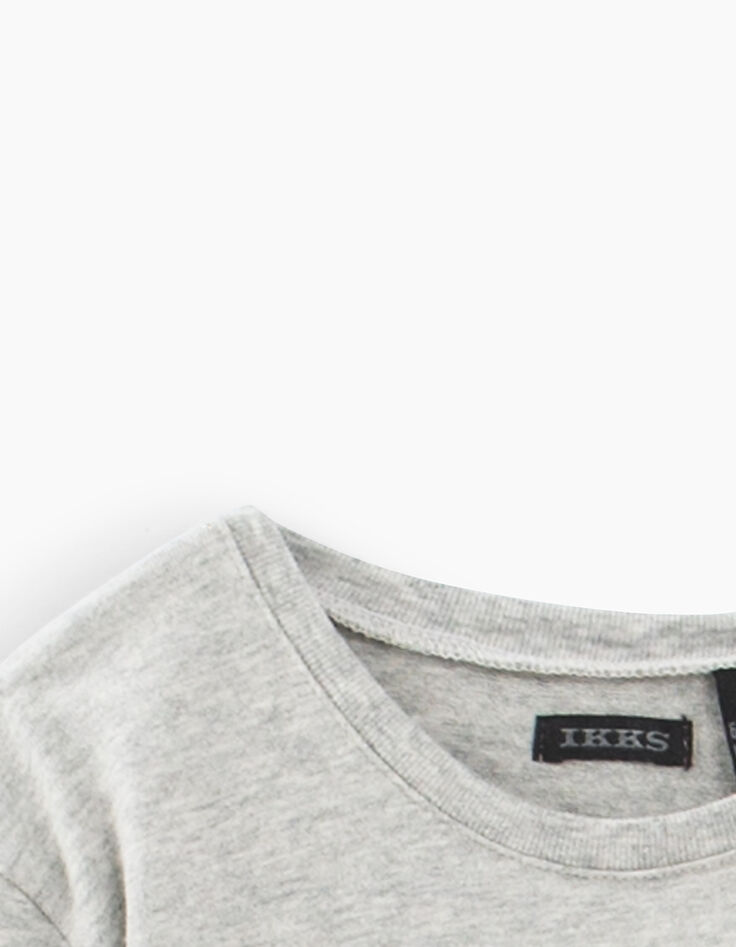 Camiseta gris visual calavera con cascos niño -5